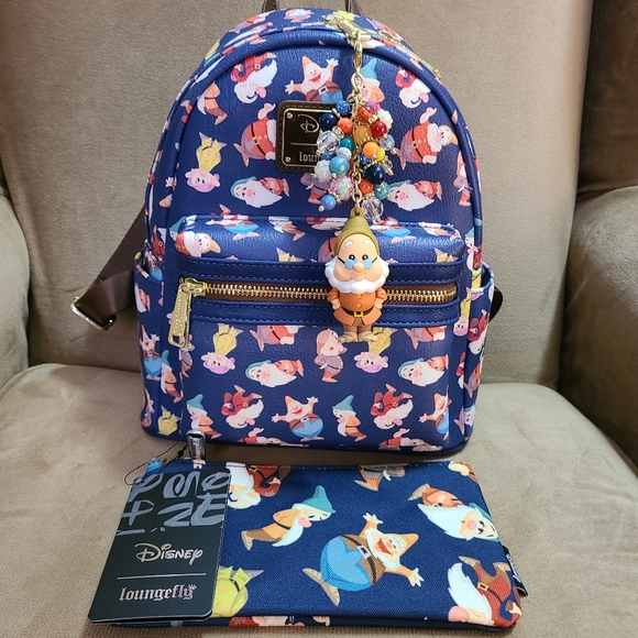 Loungefly Snow White & the Seven Dwarfs Mini Bkpk Cosmetic Bag & Keychain